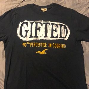 Hollister t-shirt